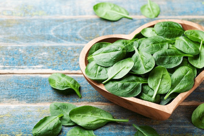 6 Powerful Health Benefits of Organic Spinach