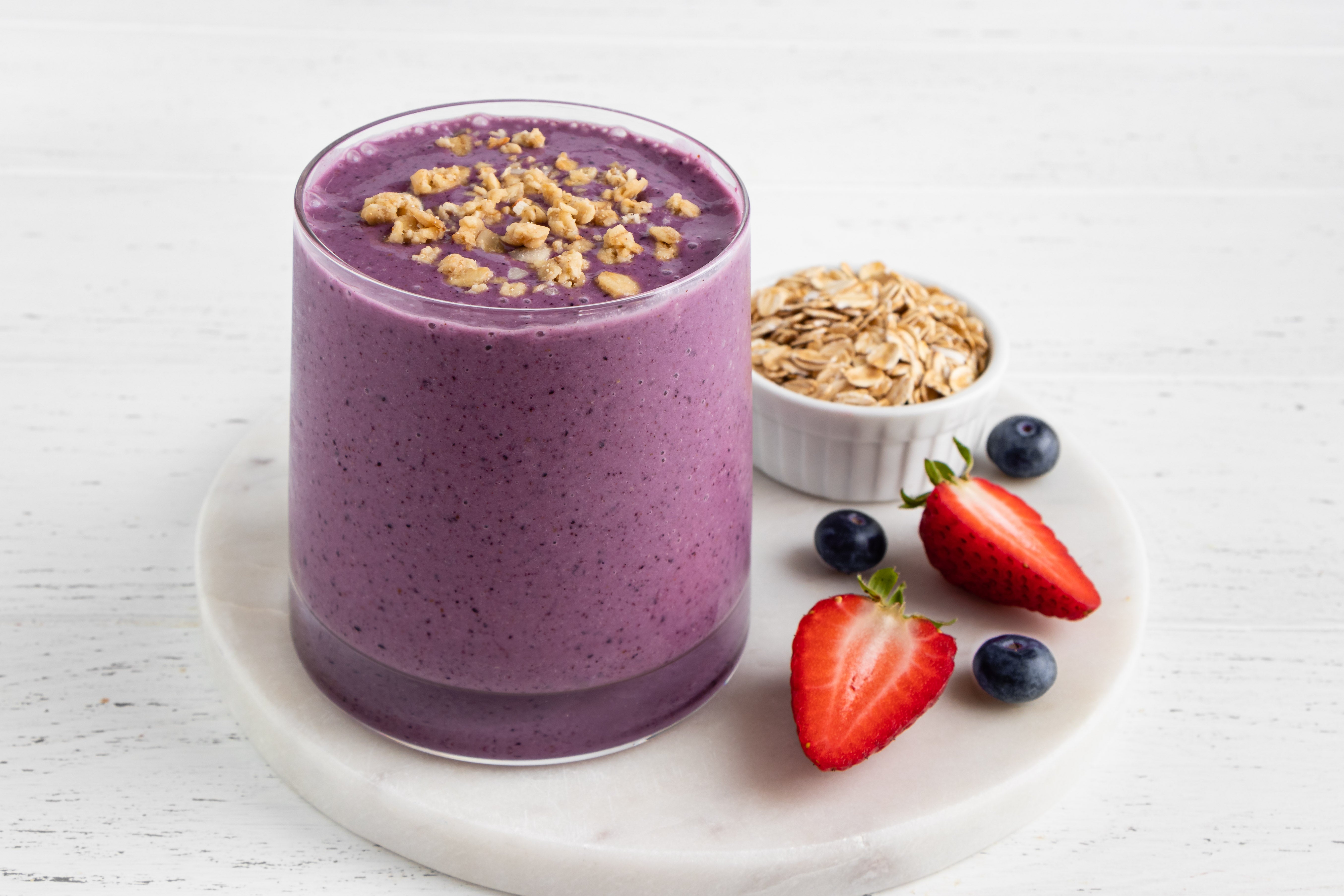 http://smoothiebox.com/cdn/shop/articles/SmoothieBox_Berry_Pie_Smoothie_01.jpg?v=1647364397